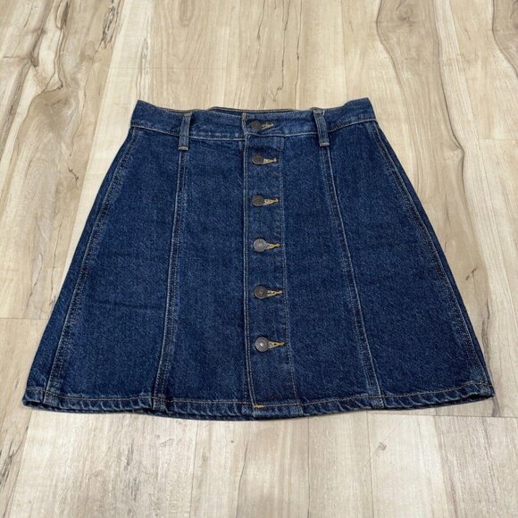 Levi's Denim Skirt Size 25 MSRP $98 Bottom Women’s Jean Buttons - Picture 2 of 9